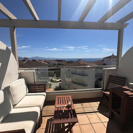 Casa De Mar Small Oasis Манилва Екстериор снимка